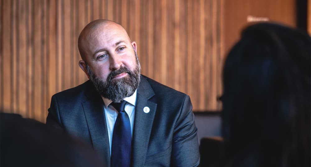 Pour Guillaume Trichard, il est nécessaire de reconnaître que la liberté ne s’arrête pas aux portes de la souffrance ultime.