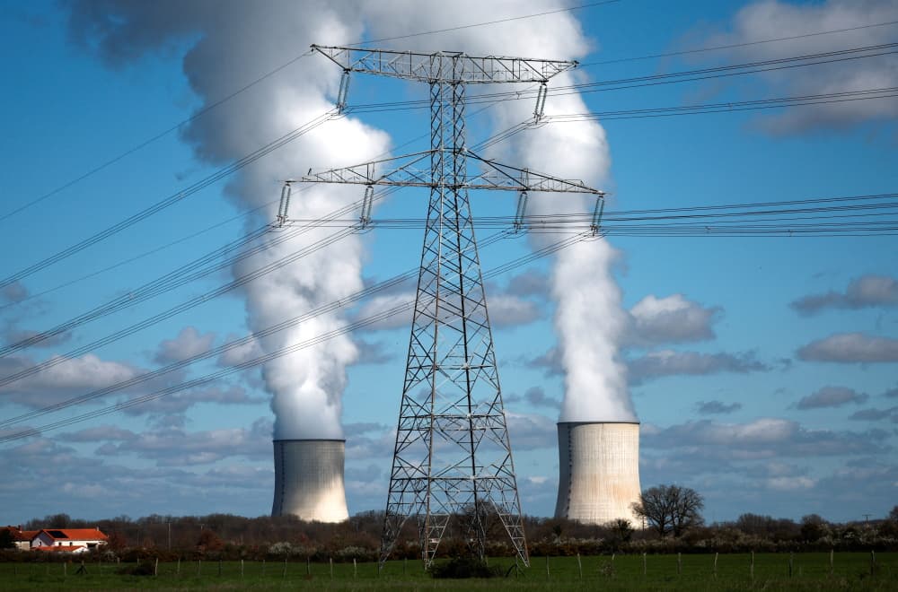 Ces derniers mois, les cours de l’électricité étaient nettement plus bas en France qu’ailleurs en Europe, en raison d’une production nucléaire abondante et d’une demande modérée. Pour combien de temps?