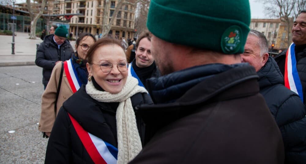 Durant vingt ans c'est sa mère, Maryse Joissains-Masini, qui a tenu les rênes de la ville.