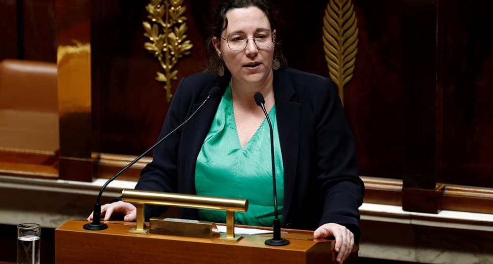 Cyrielle Chatelain, rapporteure de la commission d'enquête de l'Assemblée nationale, voulue par le groupe écologiste, sur les dépendances et les vulnérabilités systémiques dans le numérique.