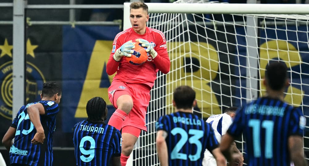 Jean Butez, face à l'Inter Milan, le 6 décembre 2025.
