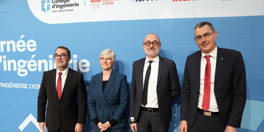Journée de l'ingénierie 2025. De gauche à droite : Pascal Ray, directeur de Central Lyon, Cécile Delolme, directrice de l'ENTPE, Frédéric Fotiadu, directeur de l'INSA Lyon, Jacques Fayolle, directeur des Mines Saint-Etienne