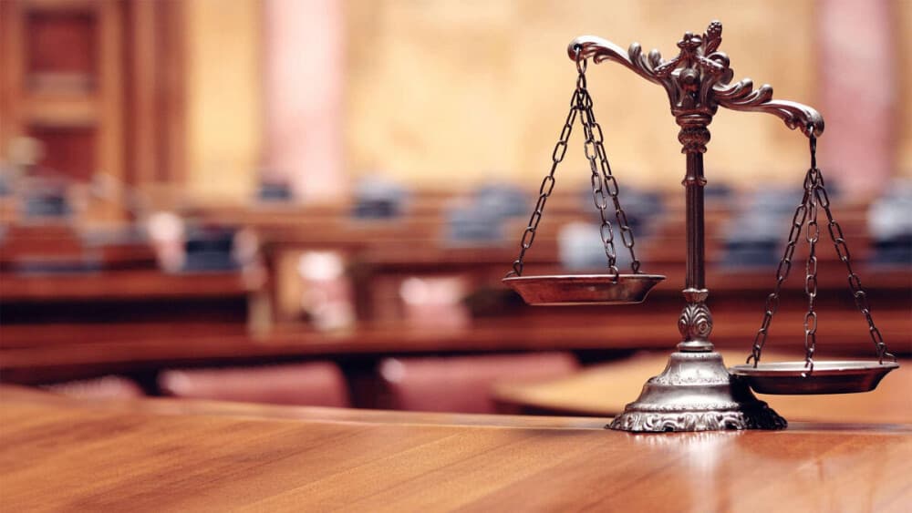 La montée en puissance des jeunes générations d'avocates pourrait, à terme, modifier en profondeur les équilibres de pouvoir au sein des cabinets d'avocats et des institutions professionnelles.