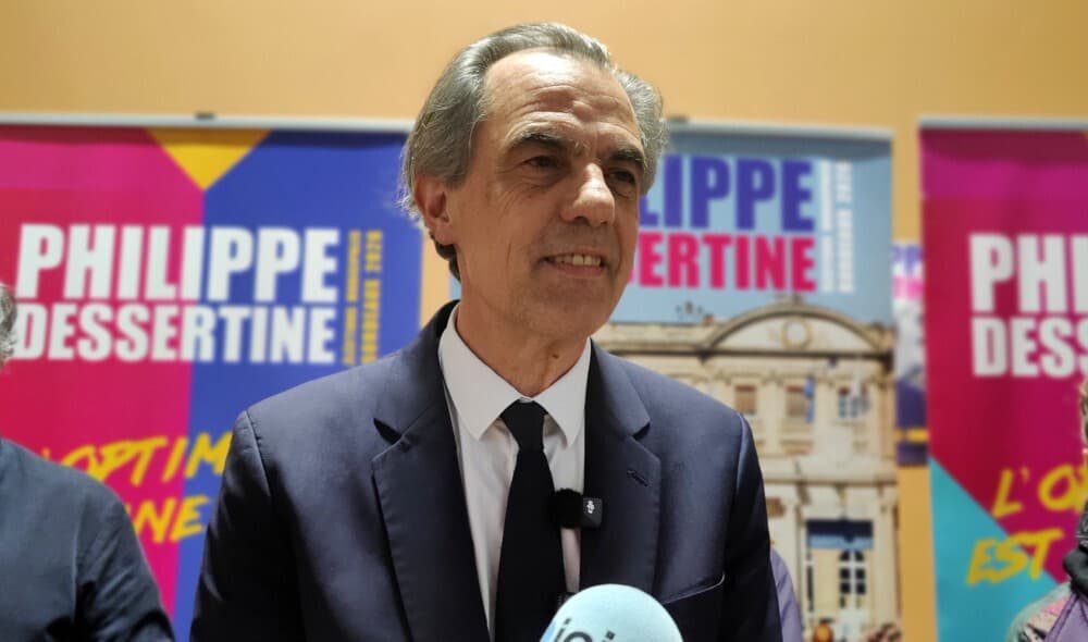 "La victoire dimanche prochain n'est pas envisageable, je le regrette profondément" Philippe Dessertine a annoncé son retrait de la course à la mairie de Bordeaux ce mardi 17 mars 2026 à 19h.