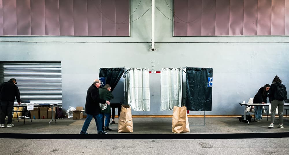 Les électeurs seront de nouveau appelés aux urnes dimanche pour départager les candidats encore en lice lors du second tour des élections municipales.