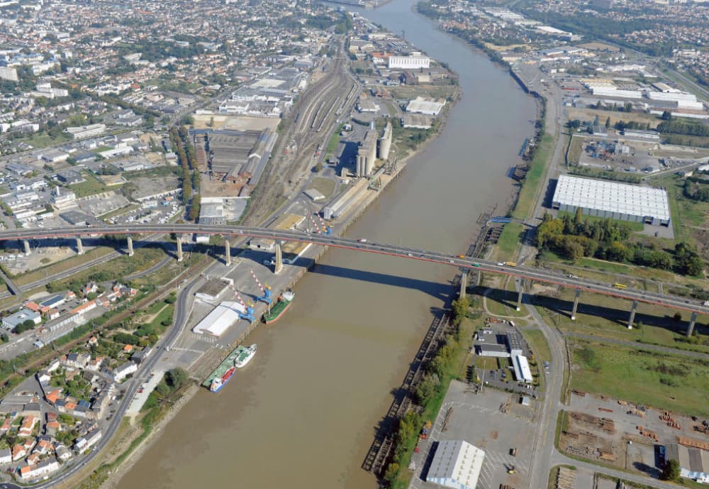 A Nantes, le pont de Cheviré est l'un des axes les plus saturés du territoire avec le transit quotidien de dizaines de milliers de véhicules.