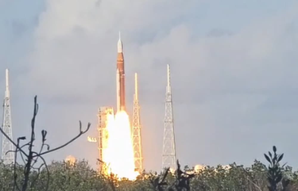 Le décollage du SLS.