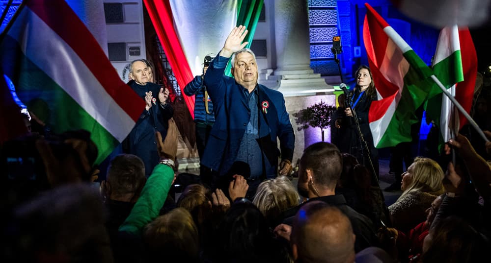 Viktor Orbán lors d'un meeting électoral à Kaposvár, en Hongrie, le 16 mars 2026.
