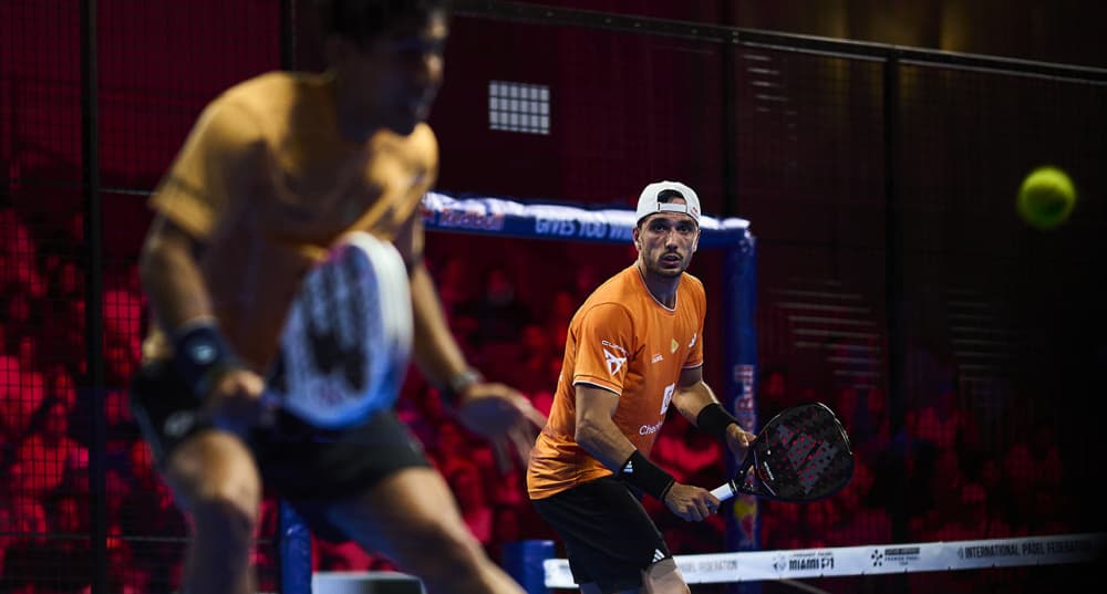 Le padel compte près de 35 millions de pratiquants à travers le monde, un chiffre en augmentation de 50 % depuis 2022.
