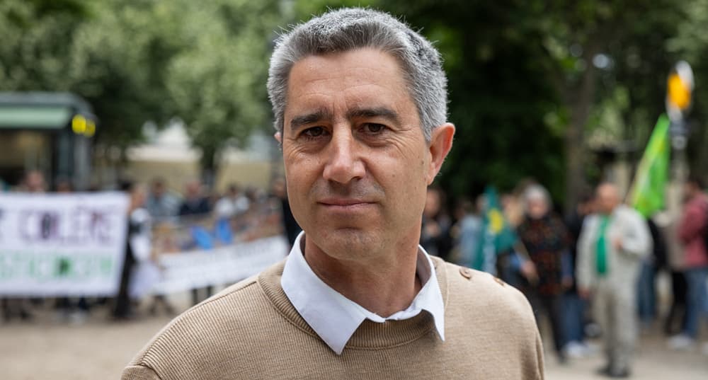 "Pour notre pays, en 2027, nous devrons libérer d’autres énergies : celles des travailleurs, des producteurs, d’un travail qui réclame, non d’être « dérégulé », « fluidifié », « flexibilisé », mais au contraire d’être organisé, d’être protégé", plaide...