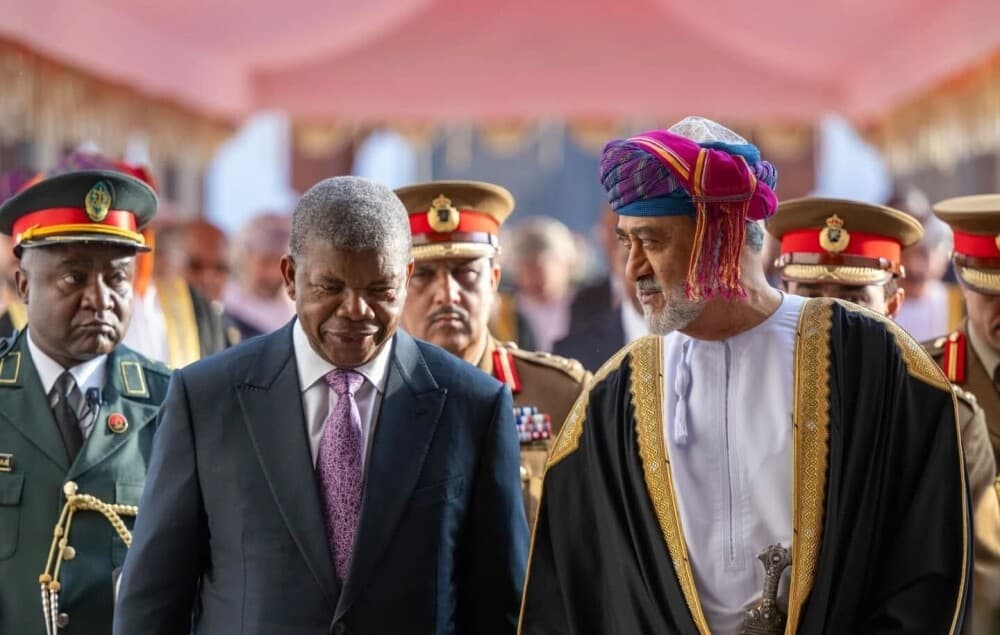 Joao Lourenço, président de la République d'Angola et le sultan d'Oman, Haïtham ben Tariq.