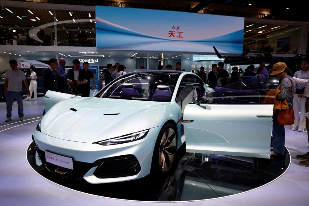 Un concept-car Hongqi Tiangong S exposé au Salon international de l'automobile de Pékin, en Chine, le 24 avril 2026.