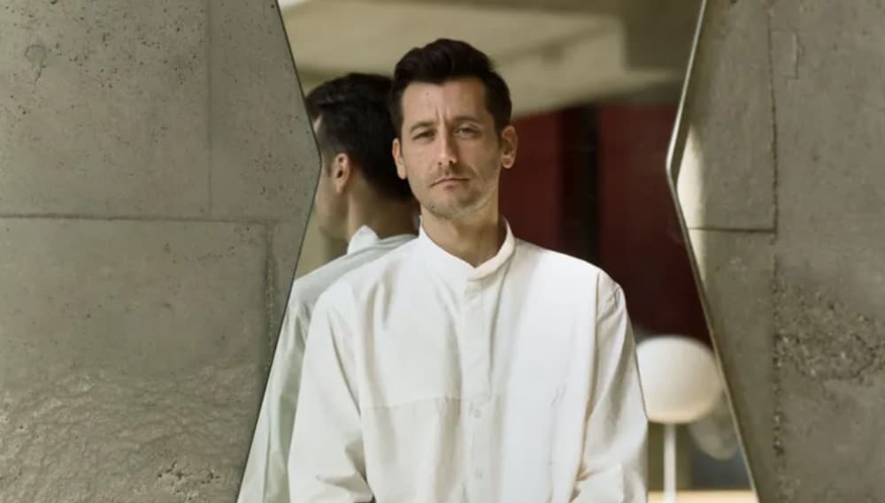 Loïc Hecht, auteur de La Simulation (Les Arènes)