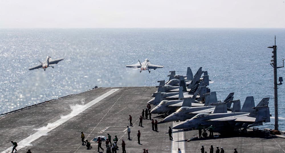 Le porte-avions USS « Abraham Lincoln » de l’US Navy, depuis un lieu tenu secret, le 3 mars.