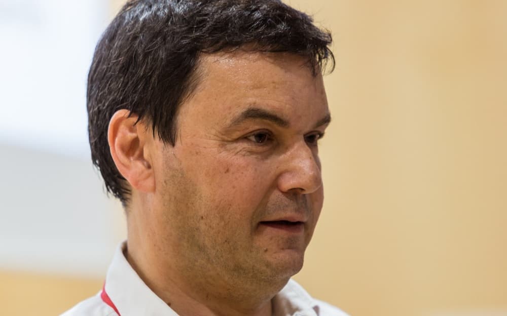 Thomas Piketty est directeur d'études à l'EHESS et professeur d'économie à l'Ecole d'économie de Paris.