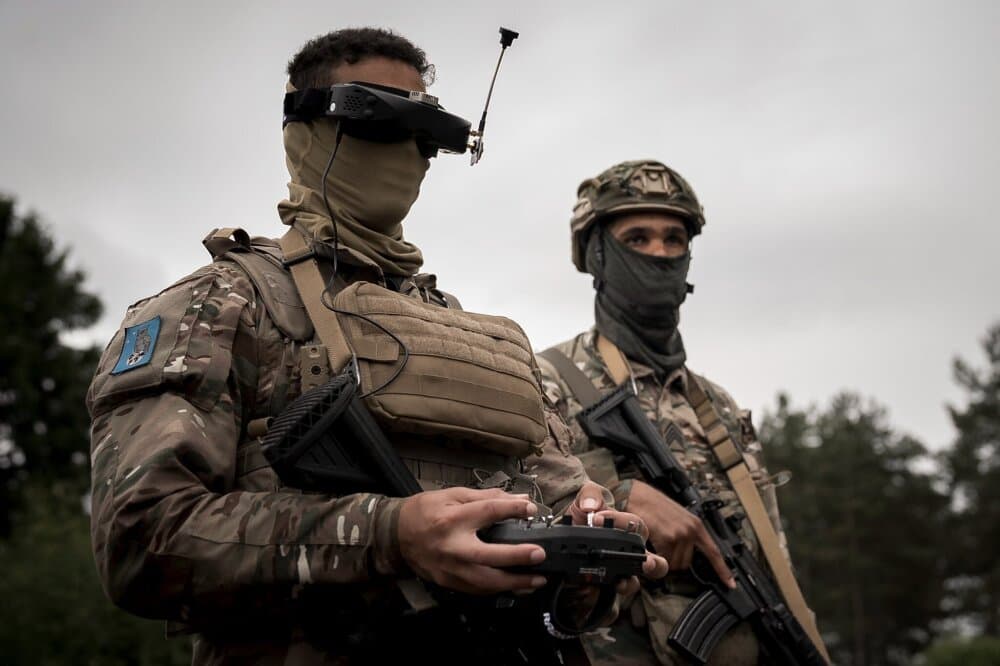 Un pilote de drone du 61e RA