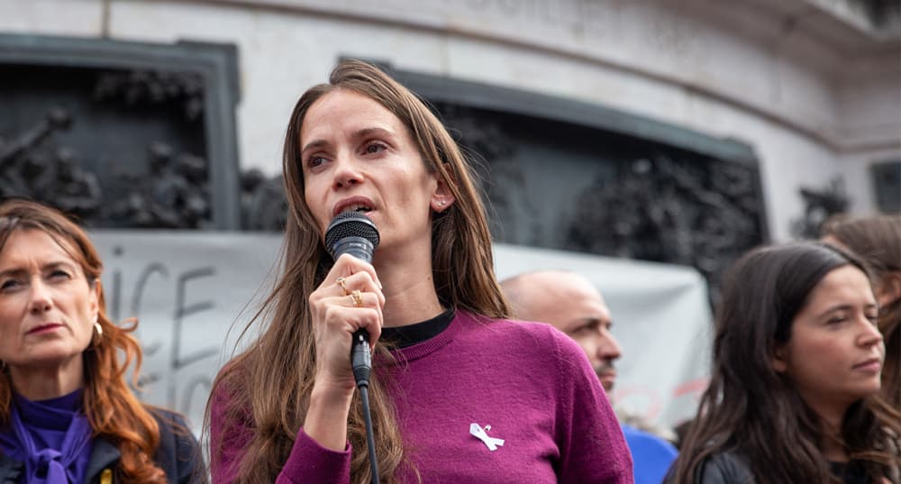 Anne-Cecile Mailfert, présidente d'Osez le féminisme et de la Fondation de femmes dénonce l'inaction de l'État en matière de lutte contre les agressions sexistes et sexuelles.