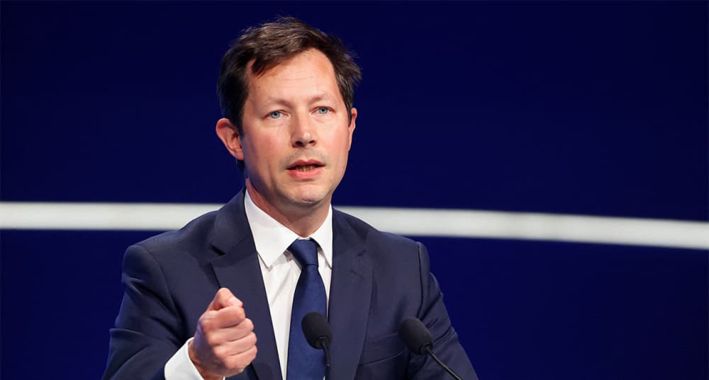 François-Xavier Bellamy du Parti populaire européen (PPE) s'exprime lors du congrès du Parti populaire européen (PPE), à Valence, Espagne le 29 avril 2025.