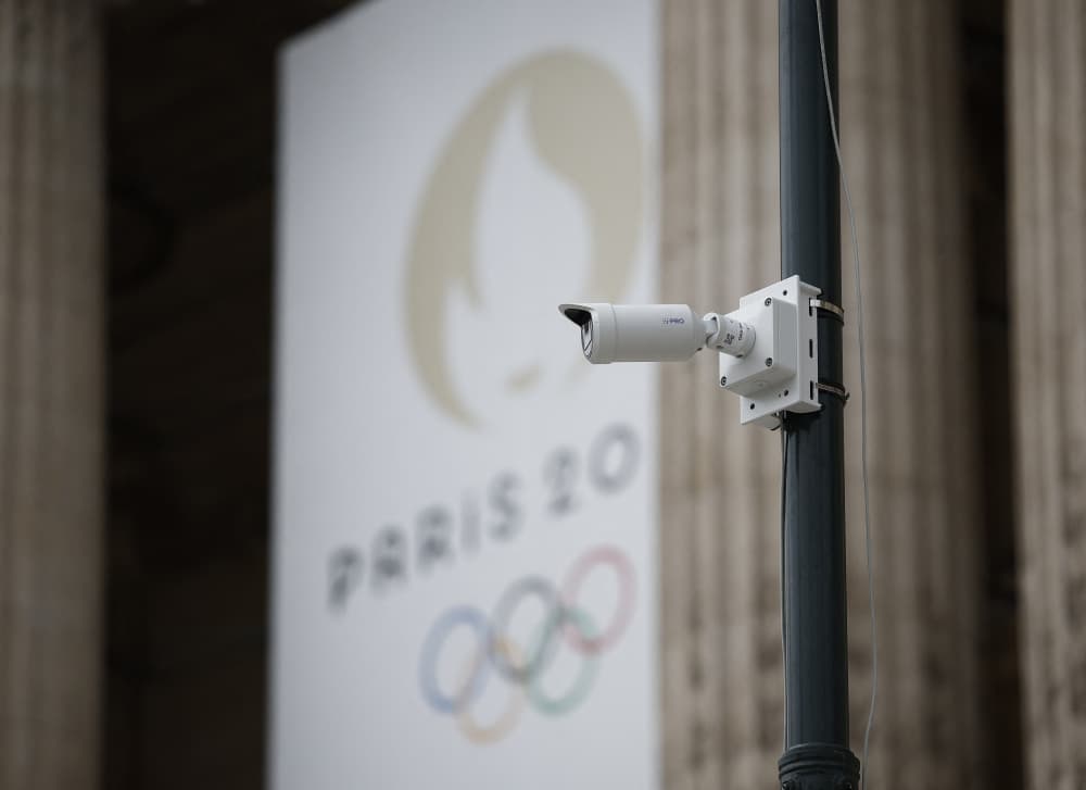 La vidéosurveillance algorithmique a été déployée lors d’une première expérimentation au moment des Jeux olympiques de 2024.