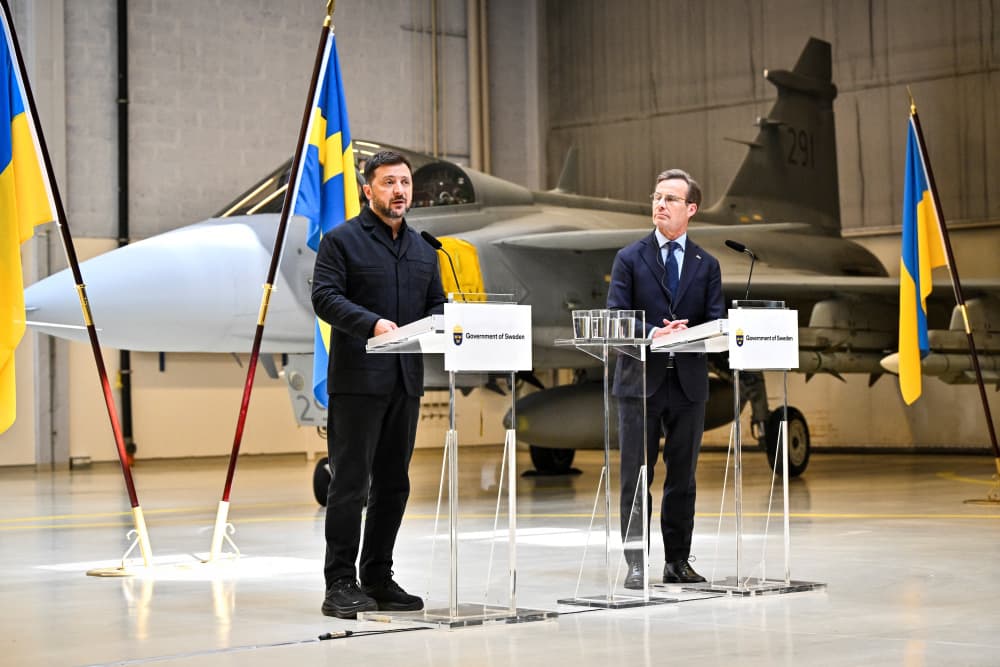 Conférence de presse du Premier ministre suédois Ulf Kristerssen et de Volodymyr Zelensky à Uppsala.