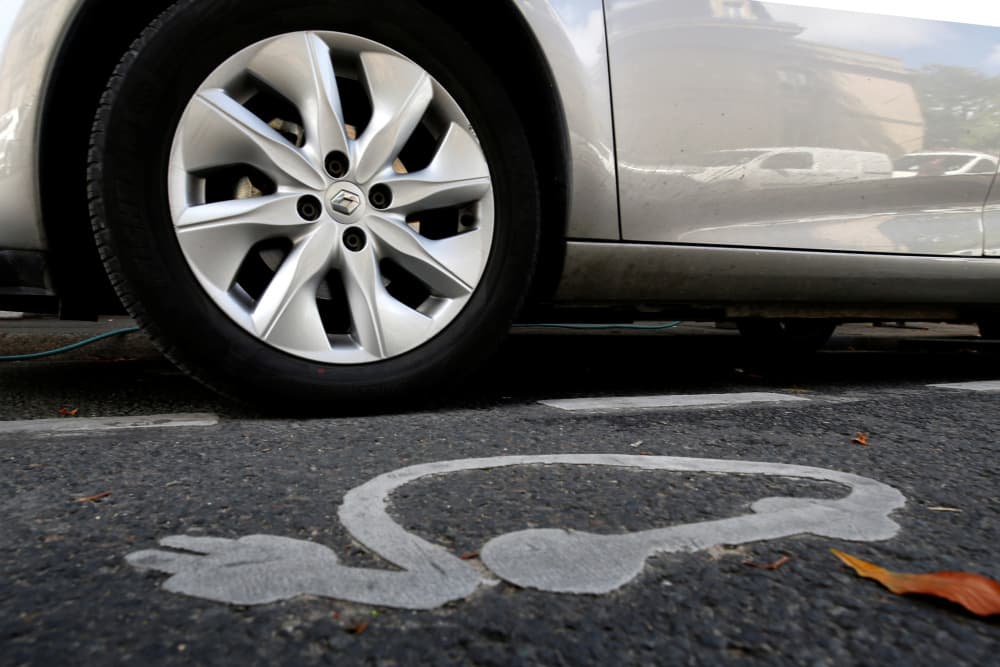 Sur les cinq premiers mois de l'année, les véhicules électriques représentent 28 % des immatriculations.