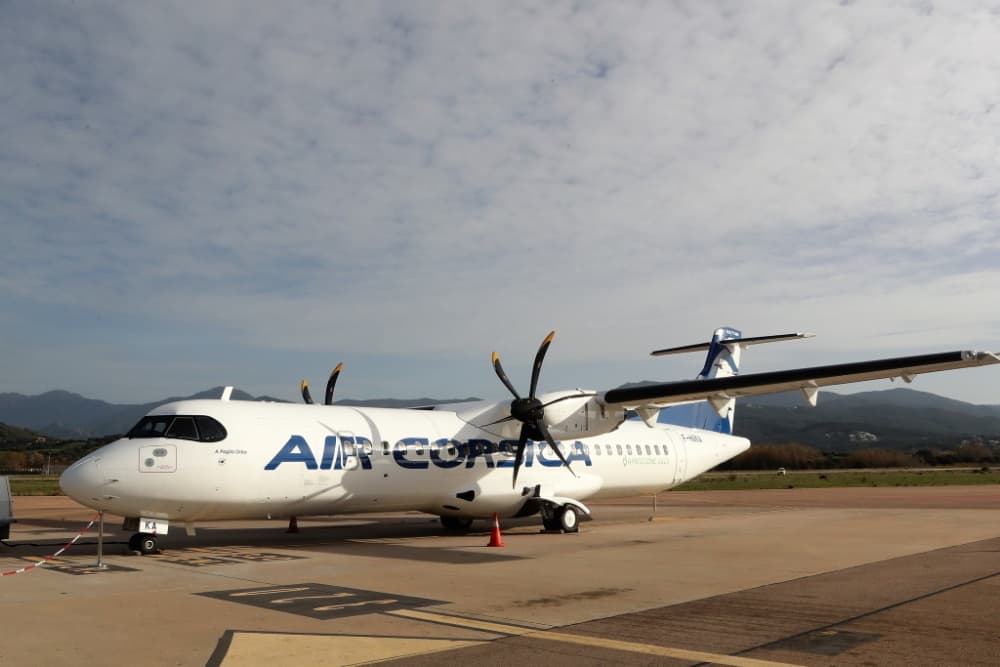 Parmi les lignes pour lesquelles la TSBA a baissé, se trouvent les liaisons en OSP d'Air Corsica.