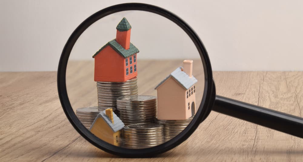 Les taux affichés des crédits immobiliers oscillent autour de 3,5 % sur vingt ans.