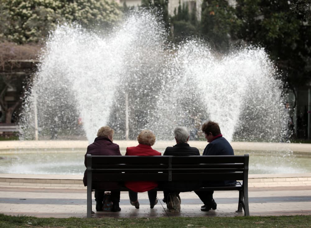 Près de 9 millions de personnes devraient être âgées de 80 ans ou plus en 2070, selon l'Insee.
