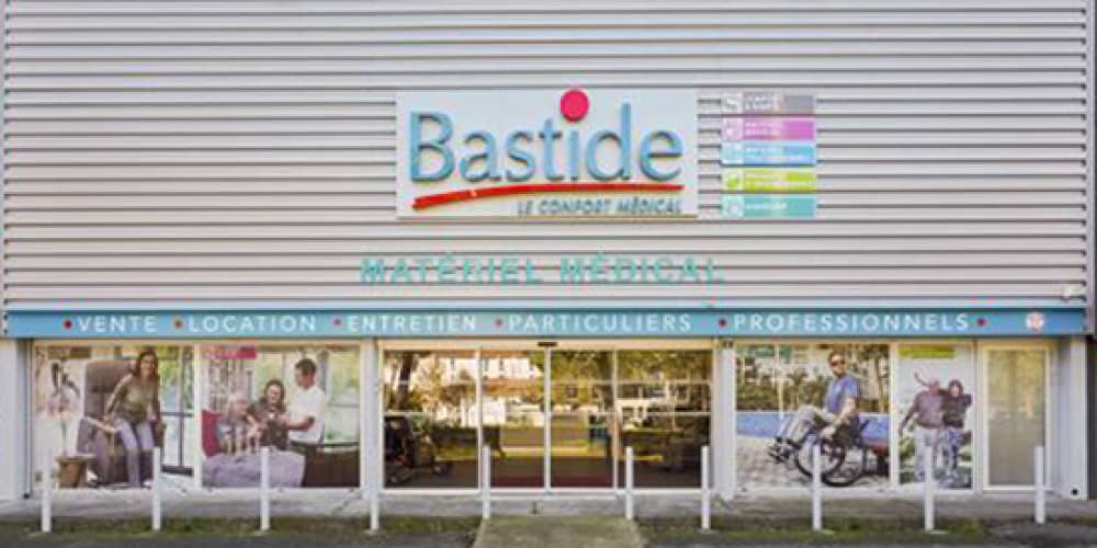 Le groupe Bastide Médical, qui emploie 3 800 salariés, se désendette en se séparant d'une partie de ses filiales.