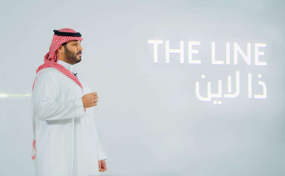 Le prince héritier saoudien Mohammed ben Salmane annonce la construction d'une ville zéro carbone baptisée « The Line » à Neom, dans le nord-ouest de l'Arabie saoudite, le 10 janvier 2021.