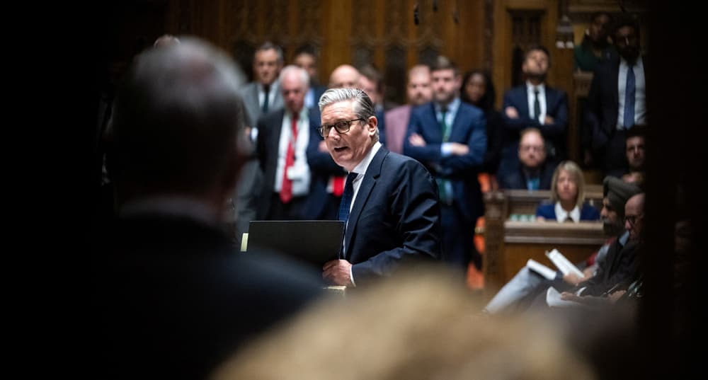 Keir Starmer, Premier ministre britannique, voit sa position menacée par Andy Burnham, à l'approche de l'élection législative partielle du jeudi 18 juin.