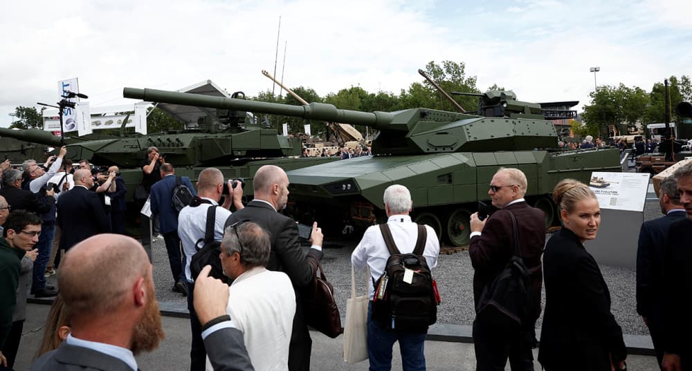 Un tank Leopard 2A-RC 3.0 tank de KNDS à l'édition 2024 d'Eurosatory.