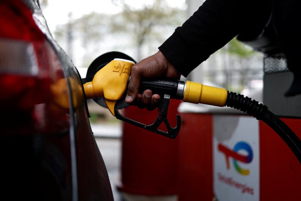 Le déclenchement de la guerre en Iran fin février a fait s'envoler les prix des barils de pétrole à plus de 100 dollars.