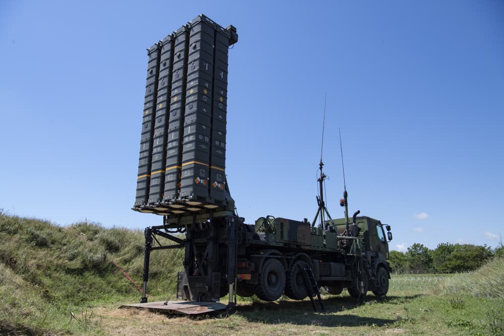 En contrôlant les lanceurs d'Aster 30 et VL Mica, une batterie Samp/t NG pourra créer une bulle sol-air multicouche.