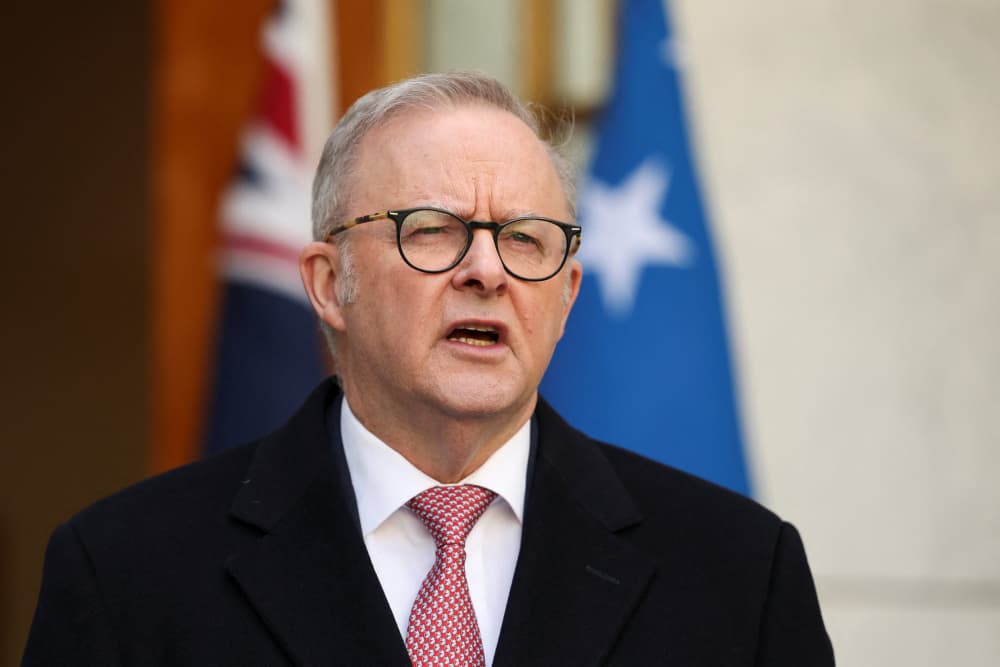 Le Premier ministre australien, Anthony Albanese, devrait annoncer, dimanche 21 juin, une prolongation des aides sur le carburant pour les automobilistes en juillet.