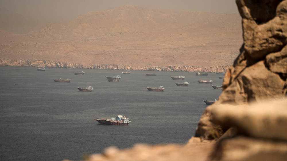 Le détroit d'Ormuz, vu de Musandam, Oman, le 18 juin 2026.