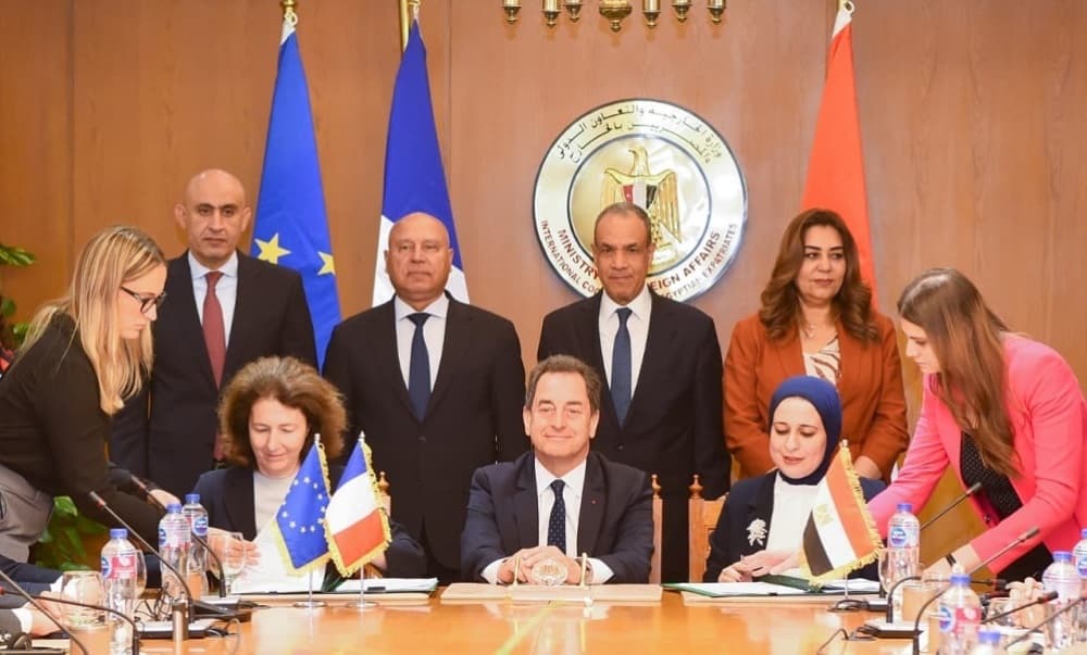 La première école doit être établie au sein de l’Institut ferroviaire de Wardan, l’un des lieux historiques de formation du secteur en Égypte.
