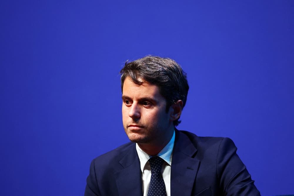 Gabriel Attal, candidat à l'élection présidentielle de 2027, se présente comme une alternative au « risque » d'un « affrontement entre les extrêmes »