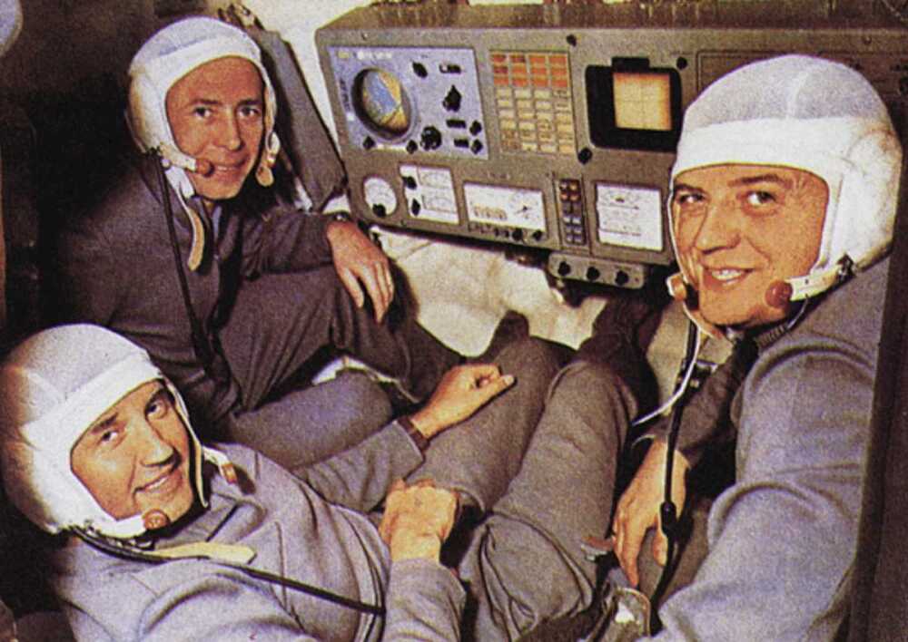 L'équipage au simulateur