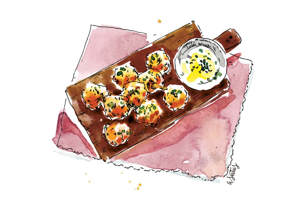 Découvrez la recette de la semaine d'Anne Etorre : les beignets de courgettes au chèvre frais.