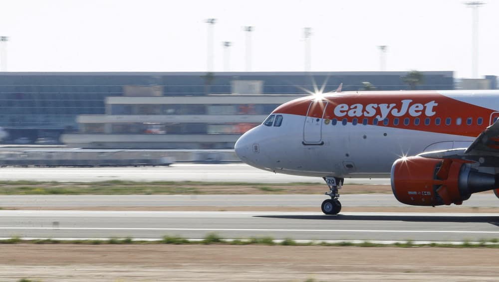 EasyJet a publié en mai une perte alourdie sur un an au premier semestre de son exercice décalé.