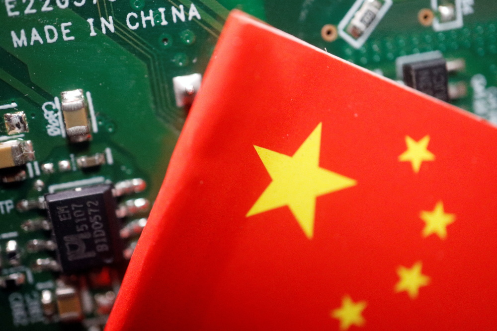Tensions sur l'hélium : pourquoi la décision de Pékin menace l'industrie et la santé en Europe