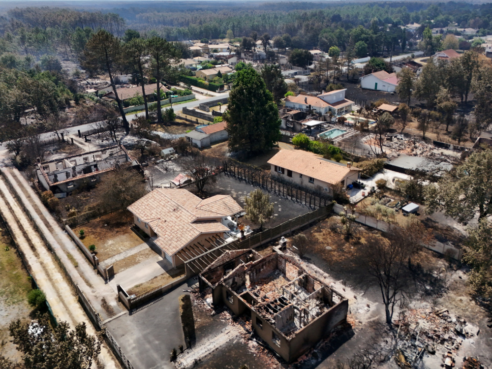 « Du jamais vu depuis le Covid » : l'économie girondine percutée par l'incendie et les évacuations